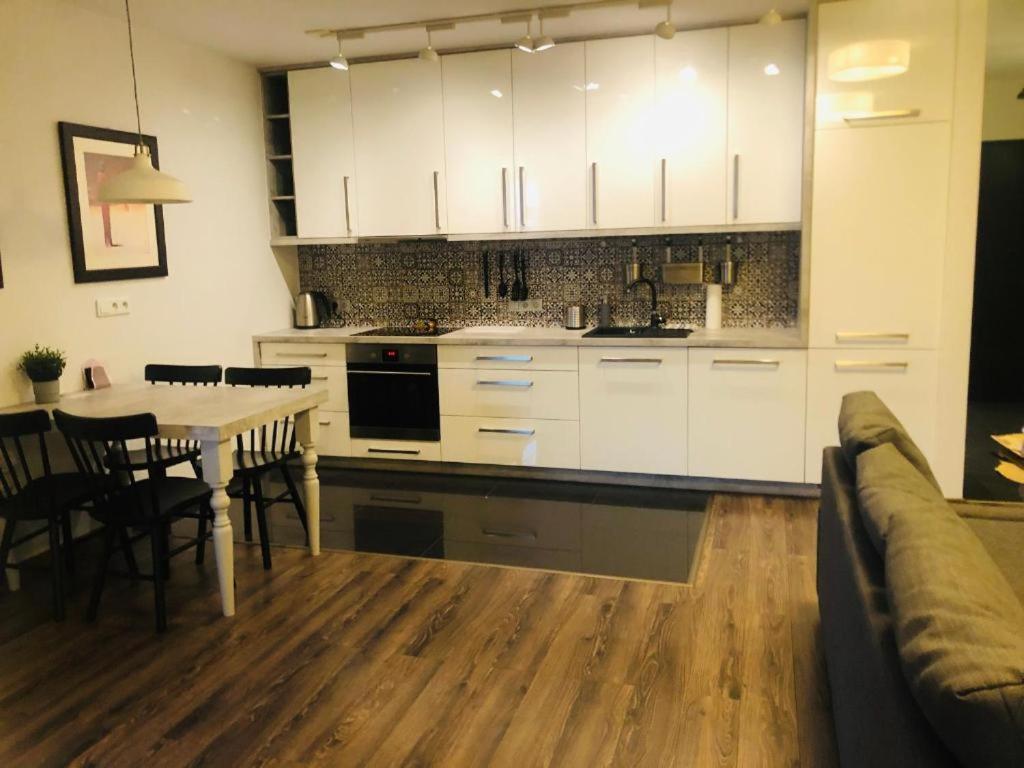 Apartament Nad Wisla كراكوفيا المظهر الخارجي الصورة